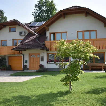 Velis Apartament *